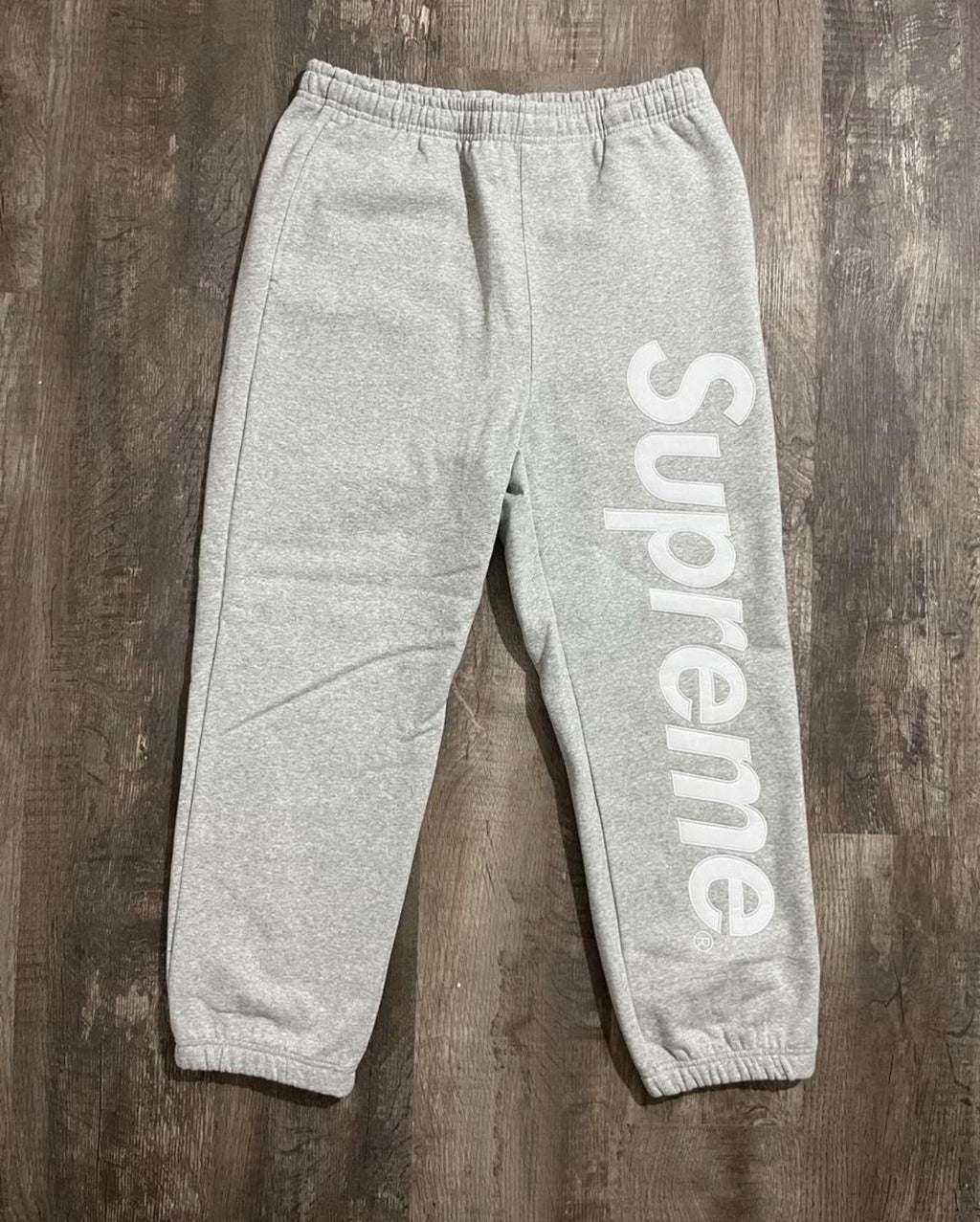 1:1 Top Quality Supreme Full Set - Grey & White