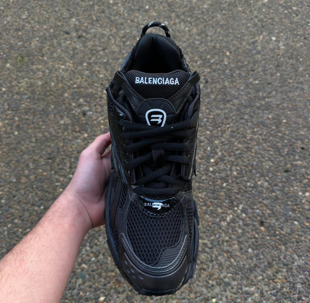 1:1 Top Quality Balenciaga Runners - Black